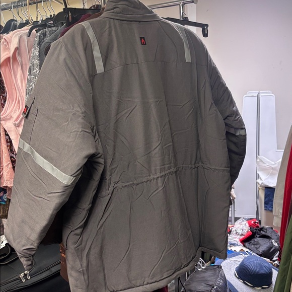 NWT Red Wing FR Winter Coat -SIZE: 4XL-R - Picture 5 of 5